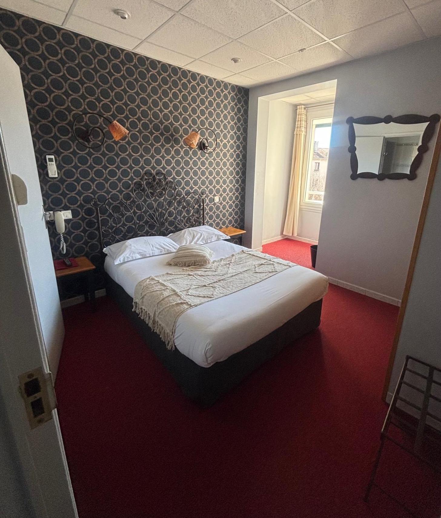 Hotel Le Régence Arles Esterno foto