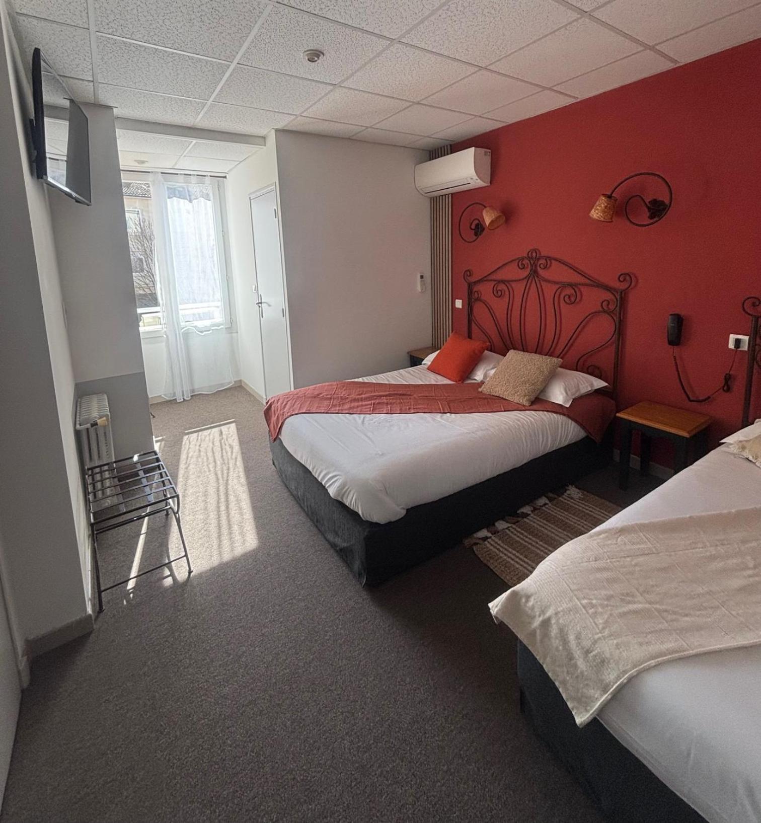 Hotel Le Régence Arles Esterno foto